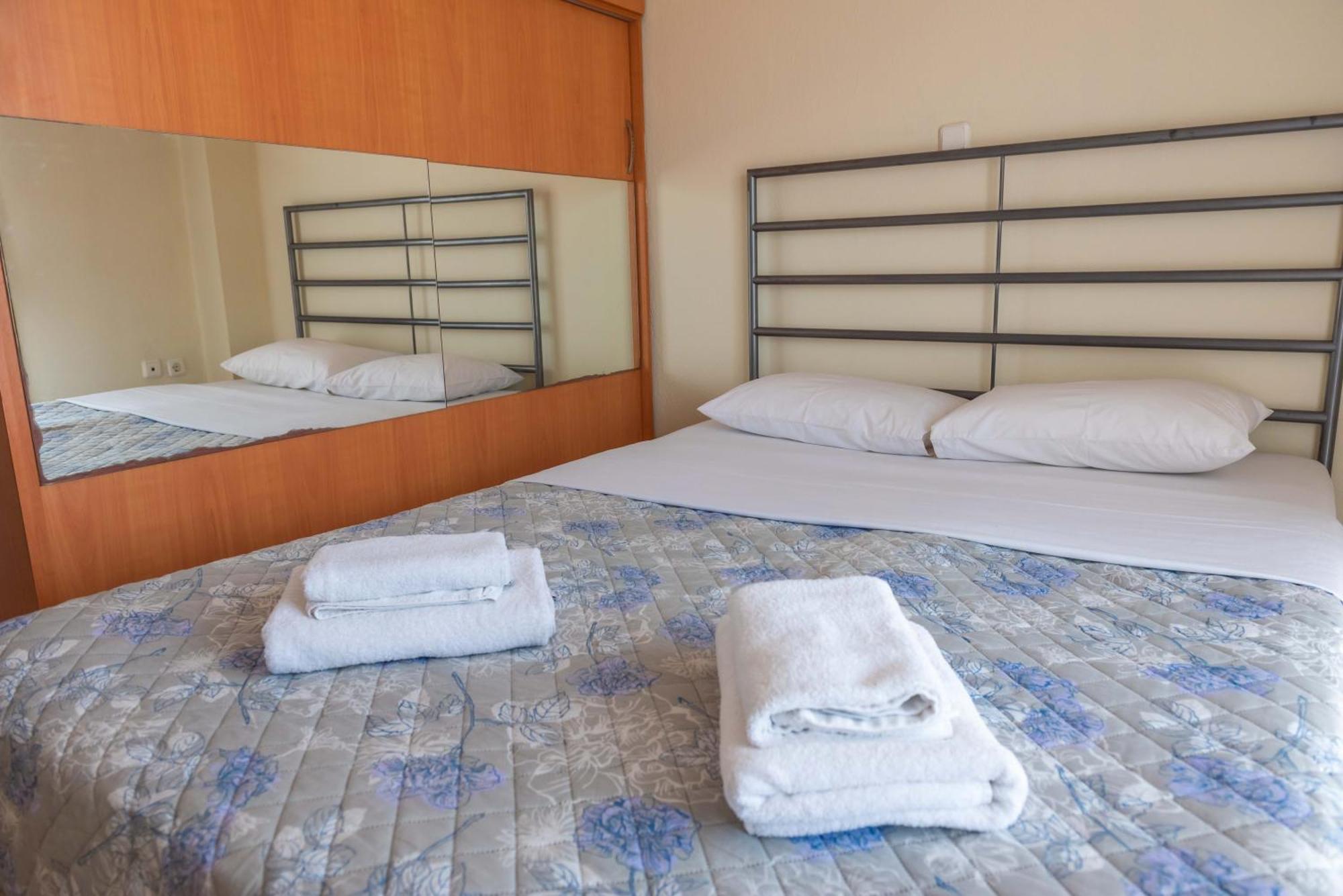 Infinity Stars Sea View Apartment Nea Kallikrateia Exterior photo